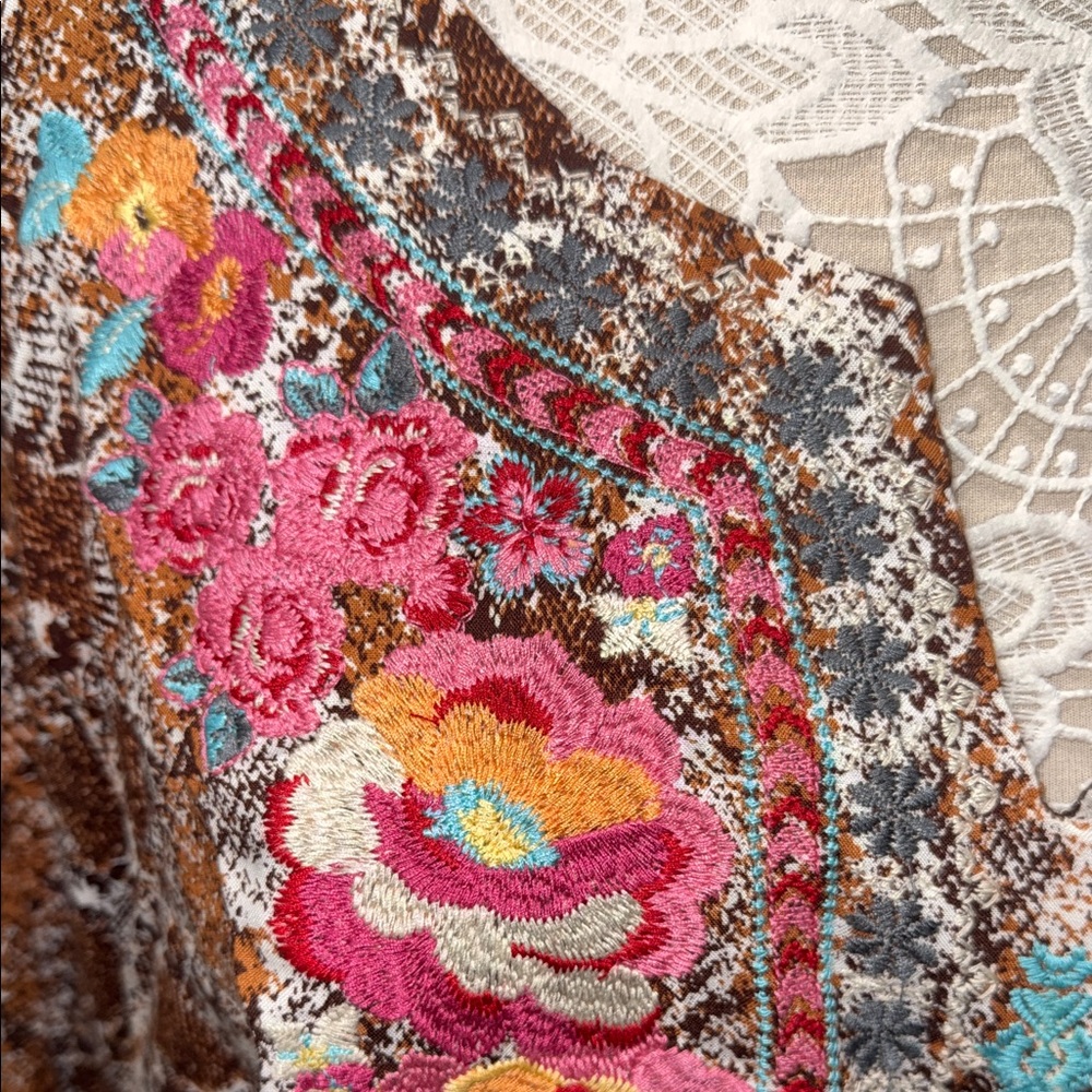 Savanna Jane Floral Embroidered Brown Blouse - Picture 3 of 6